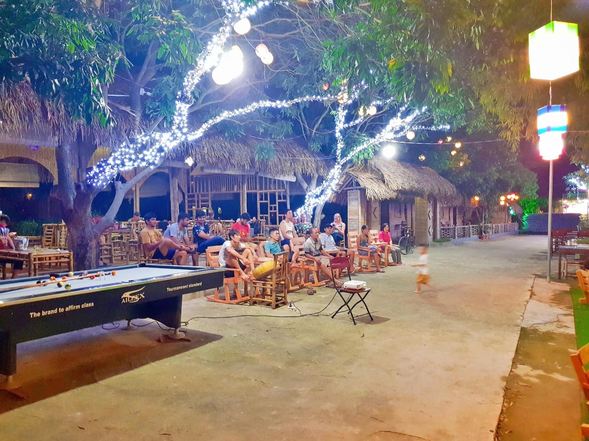 Quoc Khanh Bamboo Homestay Ninh Binh Exterior foto