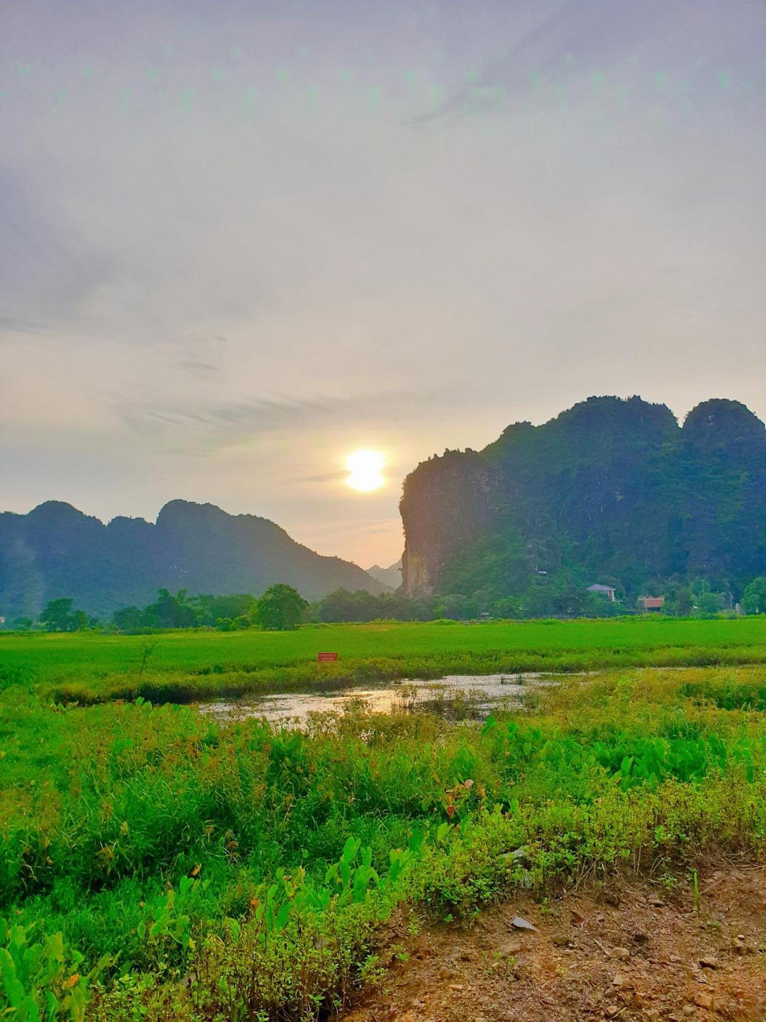 Quoc Khanh Bamboo Homestay Ninh Binh Exterior foto